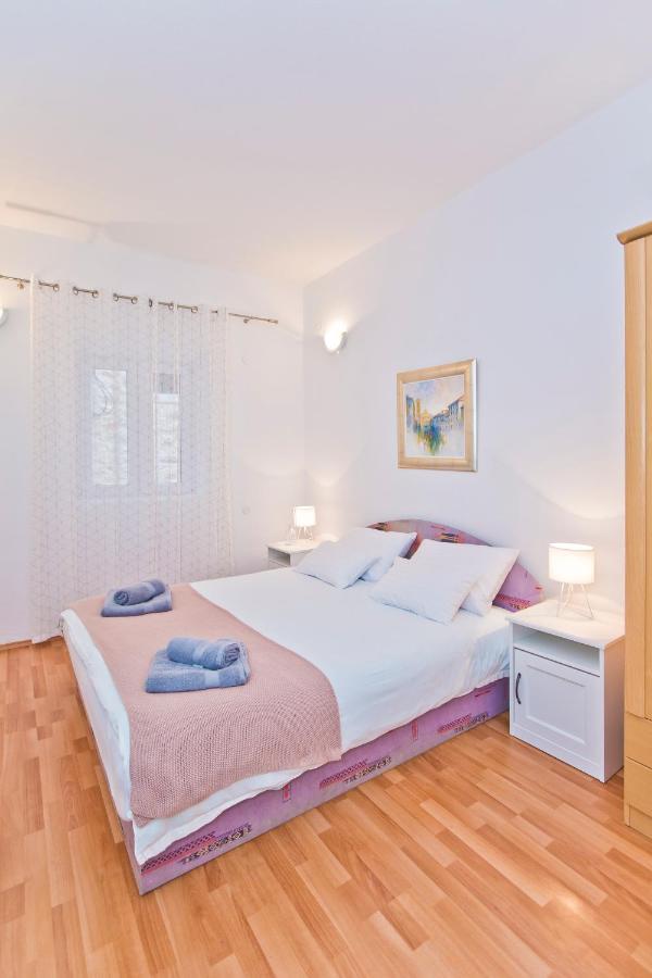 شقة Apartman Toma هفار المظهر الخارجي الصورة